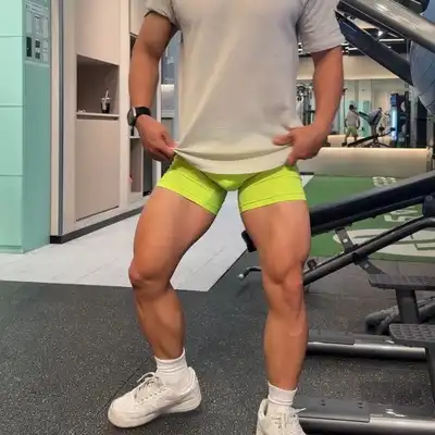 李诺